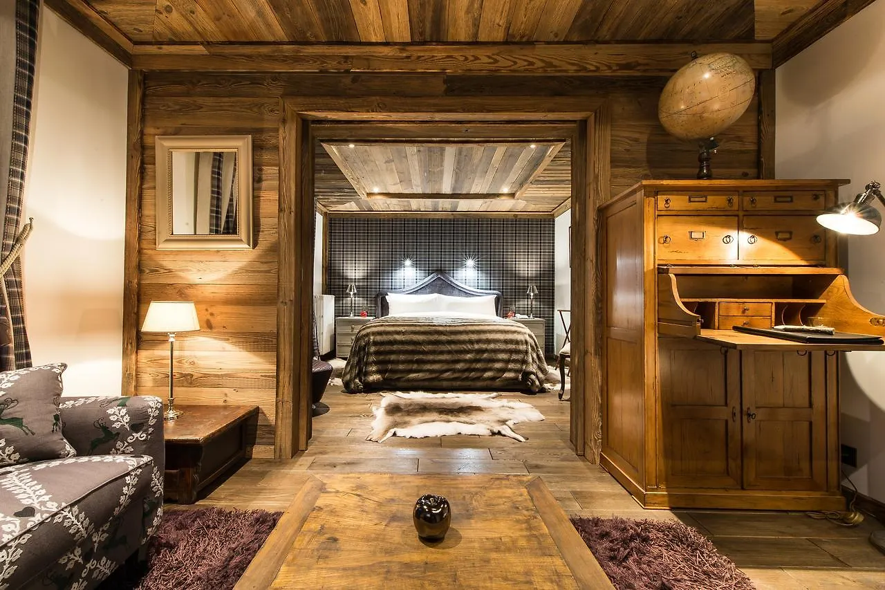 Le Chalet Blanc Megeve Hotel