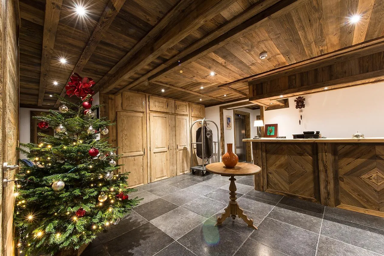 Le Chalet Blanc Megeve Hotel