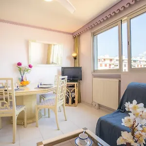 https://apartment-plein-soleil1.fr-provencehotel.com