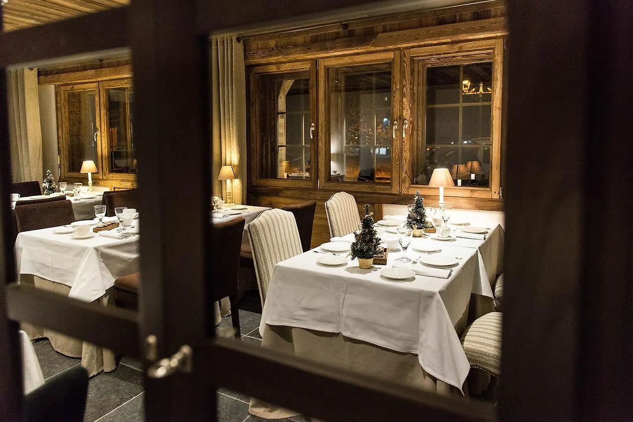 ***** Hotel Le Chalet Blanc Megève France