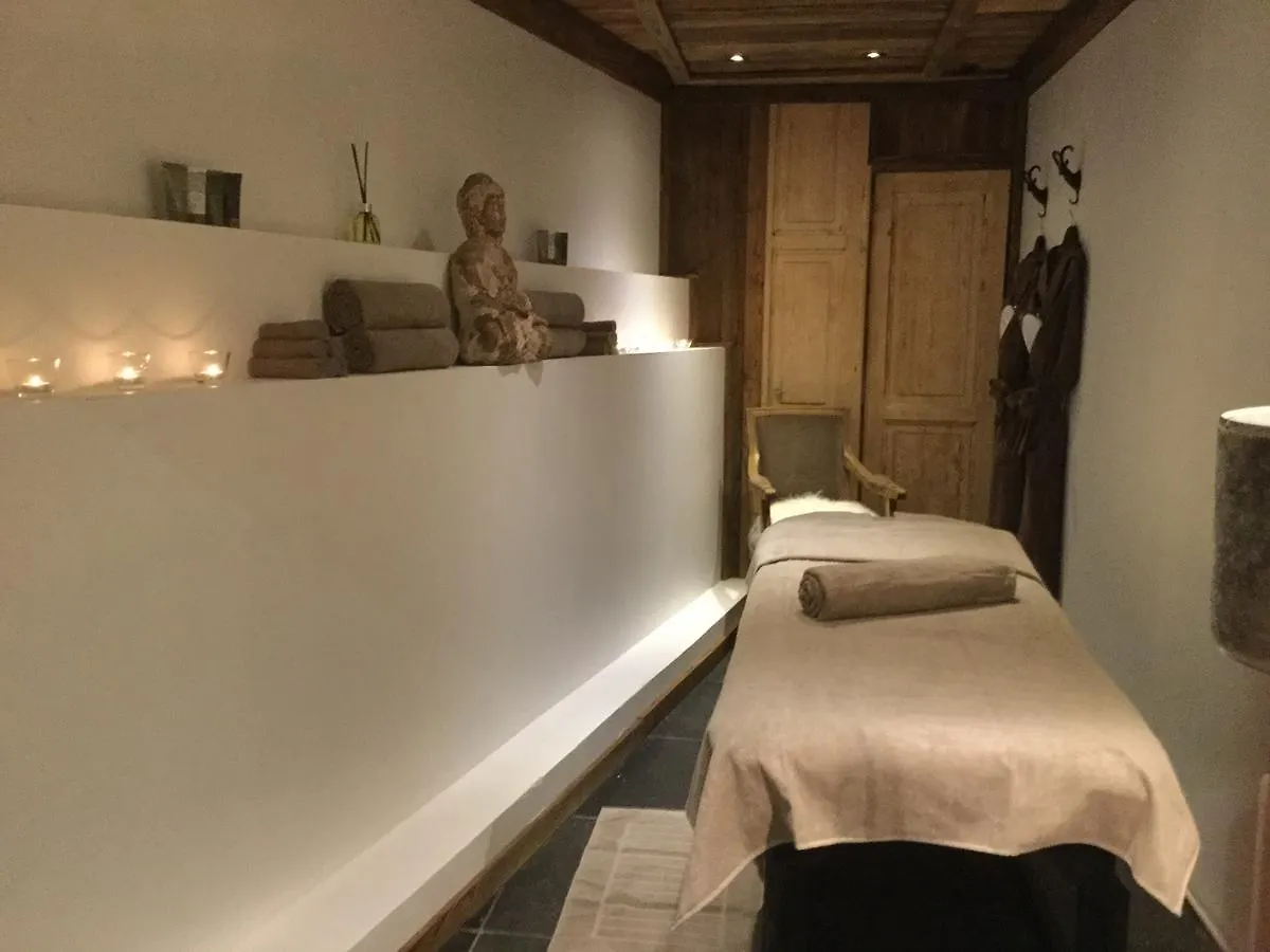 ***** Hotel Le Chalet Blanc Megève France